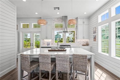 Move right into this beautifully furnished new construction home - photo 5