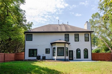 Beautifully Renovated 5 Bedroom 3.5 Bath Brick Front Home In The - photo 48