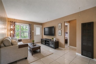 Priced to sell! Welcome to 11711 Mallard in the highly - photo 3
