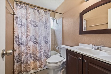 Priced to sell! Welcome to 11711 Mallard in the highly - photo 7