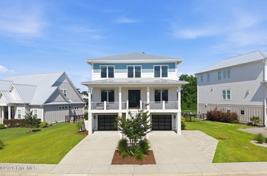Built in 2022 by Michael Christian Homes on a 0.21 acre - photo 1