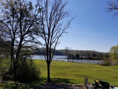 Great fixer upper with beautiful lot! This is a fantastic - photo 20