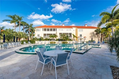 Expansive Golf Views From This 1St Floor, Corner Unit With 2 - photo 31