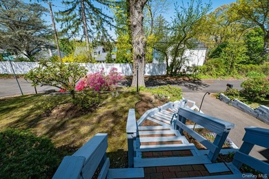 This Nantucket Cape boasts beautiful waterviews overlooking - photo 33