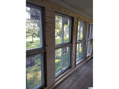 Great fixer upper with beautiful lot! This is a fantastic - photo 37