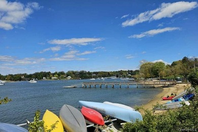 This Nantucket Cape boasts beautiful waterviews overlooking - photo 42