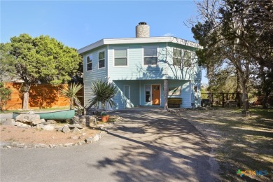 Lake Home For Sale in Canyon Lake, Texas