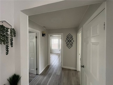 Welcome to this beautiful modern house to buy close to - photo 7
