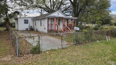 Perfect for a first-time homebuyer or savvy investor, this - photo 4