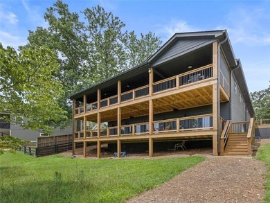 Lake Lanier Home For Sale in Cumming Georgia