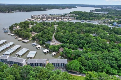 AFFORDABLE LAKEFRONT, Low HOA fees, 1 bedroom, 1 bath end-unit - photo 29