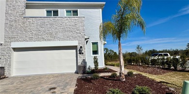 (private lake, pond, coastal) Townhome/Townhouse For Sale in Davenport Florida