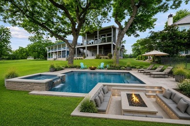 Welcome to an exceptional waterfront retreat on the peaceful - photo 34