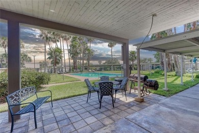 Welcome to your own piece of coastal paradise on beautiful Ocean - photo 5
