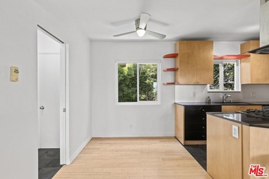 631 Pier Ave presents a rare opportunity to acquire a - photo 11