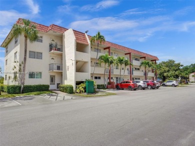 (private lake, pond, creek) Condo For Sale in Pembroke Pines Florida