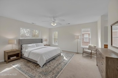 Great Investment Opportunity or a First Time Homebuyer. This Top - photo 17