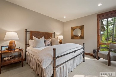 Welcome home - where unmatched luxury meets the untamed beauty - photo 24