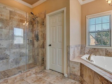 SELLER OFFERS $10,000 CLOSING COST INCENTIVE WITH A FULL PRICE - photo 25