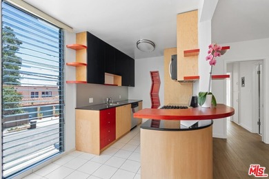 631 Pier Ave presents a rare opportunity to acquire a - photo 30