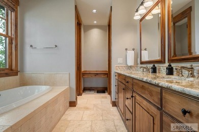 Welcome home - where unmatched luxury meets the untamed beauty - photo 34