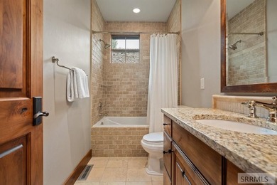 Welcome home - where unmatched luxury meets the untamed beauty - photo 35