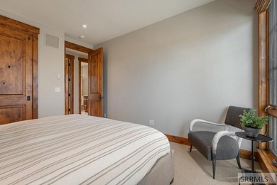 Welcome home - where unmatched luxury meets the untamed beauty - photo 39