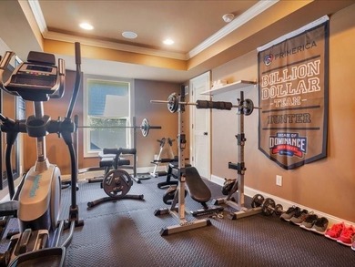 SELLER OFFERS $10,000 CLOSING COST INCENTIVE WITH A FULL PRICE - photo 42