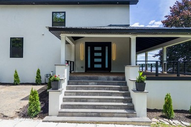 Stunning Long Lake lakefront estate on over an acre of pristine - photo 2