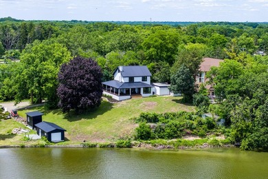 Stunning Long Lake lakefront estate on over an acre of pristine - photo 5