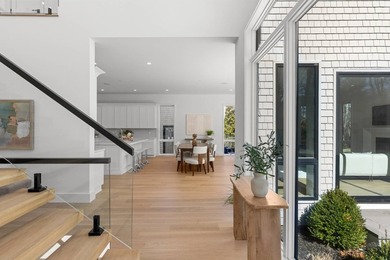 This spectacular new construction home in Sag Harbor, designed - photo 4