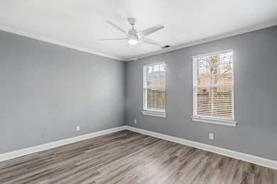 PRICE REDUCTION! MOTIVATED SELLER! Charming 3-bedroom, 2-bath - photo 14