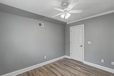 PRICE REDUCTION! MOTIVATED SELLER! Charming 3-bedroom, 2-bath - photo 17