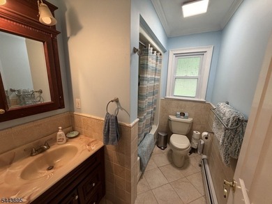 Welcome Home to this updated ranch style house with seasonal - photo 20