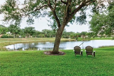 Beautiful 3-bedroom, 3-bath courtyard home offering 2,310 square - photo 34