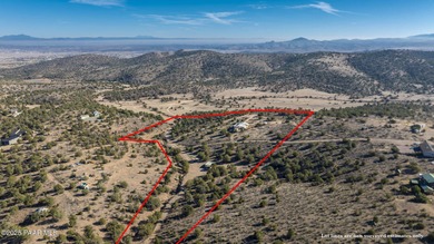 Location, privacy and big-sky views all come together on this