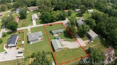 Charming 3 bed, 1.5 bath earth contact home on a quiet dead-end