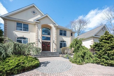 Welcome to This Stunning Postmodern Masterpiece in Half Hollow - photo 1