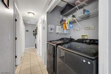 Private In-Law Suite with Separate Entrance! This truly - photo 31