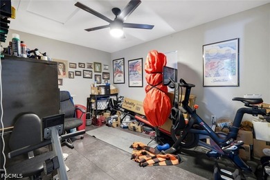 Private In-Law Suite with Separate Entrance! This truly - photo 33