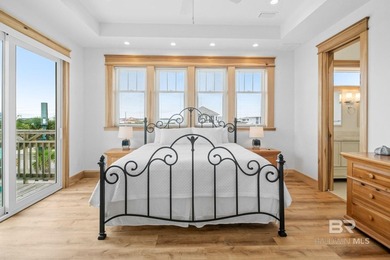 Welcome to the ultimate FURNISHED beach home, meticulously - photo 41