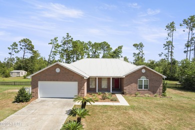Deer Point Lake Home Sale Pending in Panama City Florida