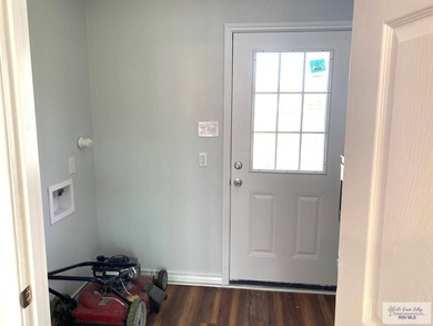 Great Value New Build Custom Beautiful Home, this 3 bed 2 bath - photo 18