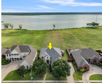 Lake Ray Hubbard Home For Sale in Garland Texas