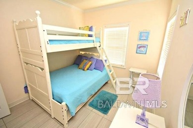 Wonderful 3 bedroom/2 bath condo. Right off West Beach Blvd on - photo 8