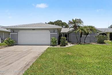 PRICED TO SELL -- great value in sought after community in - photo 2