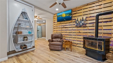 Priced to sell! INCOME PRODUCING Property!! Big room in this - photo 3