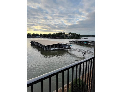 ***NEW,NEW***Osage Beach,Mo Walk-in unit no steps condo!Fabulous - photo 14