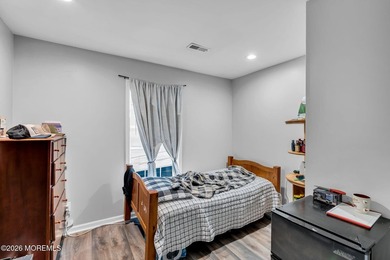 AMAZING VALUE!!! BEAUTIFUL COLONIAL SITUATED ON A LARGE CORNER - photo 16