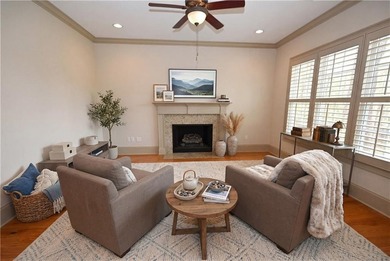 Enjoy one of Auburn's most popular neighborhoods! Beautifully - photo 8